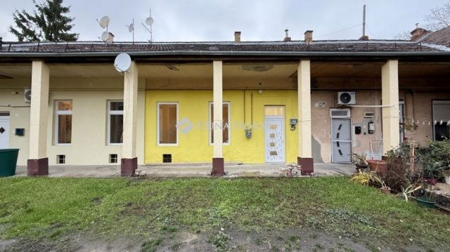 Eladó téglalakás, Budapesten, XV. kerületben 39.9 M Ft, 1 szobás