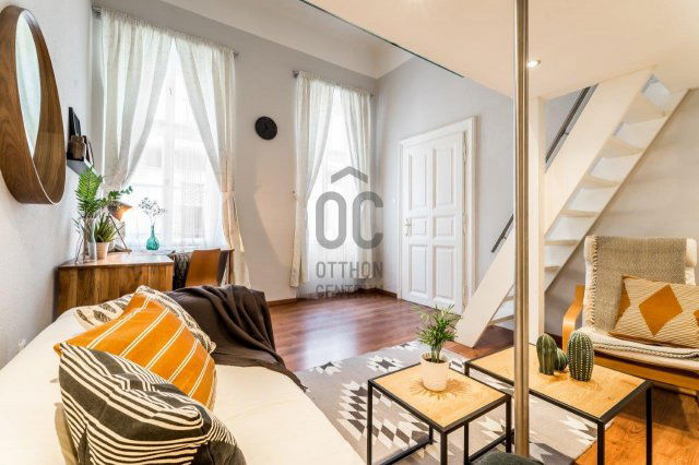 Eladó téglalakás, Budapesten, VII. kerületben 69.5 M Ft