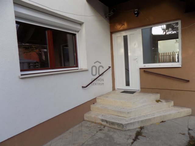 Eladó családi ház, Érden 140 M Ft, 6 szobás