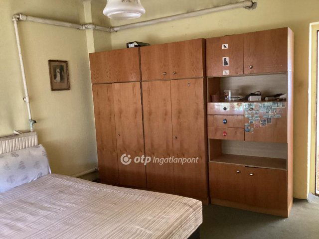 Eladó családi ház, Dévaványán 14 M Ft, 3 szobás