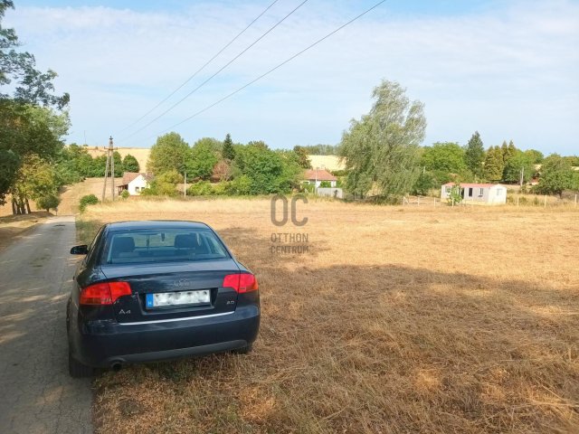 Eladó telek, Ligetfalván 8.9 M Ft / költözzbe.hu