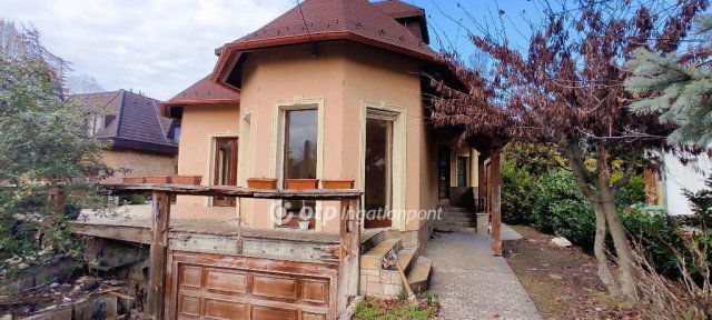 Eladó családi ház, Budapesten, XVI. kerületben 156.6 M Ft