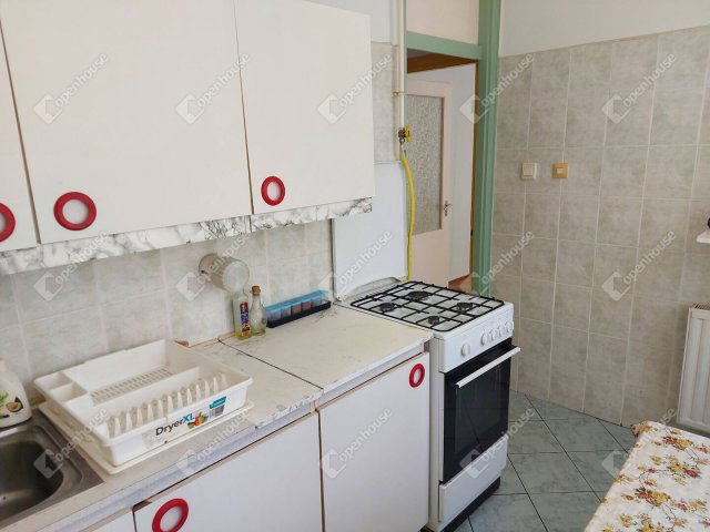Kiadó panellakás, albérlet, Debrecenben 120 E Ft / hó, 2 szobás
