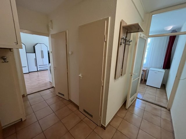 Eladó téglalakás, Nyíregyházán 33.5 M Ft, 1 szobás