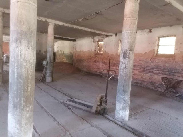 Eladó ipari ingatlan, Hódmezővásárhelyen 70 M Ft