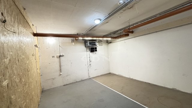 Eladó ipari ingatlan, Budapesten, IV. kerületben 26 M Ft