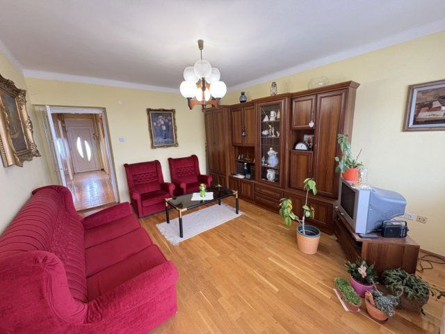 Eladó téglalakás, Kaposváron, Damjanich utcában 34.9 M Ft