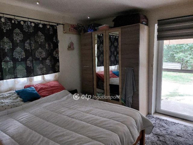 Eladó családi ház, Gödöllőn 53 M Ft, 2 szobás