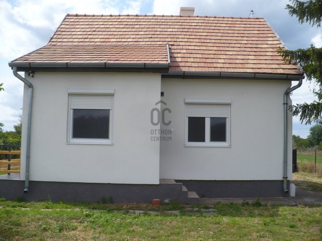 Eladó családi ház, Hajdúsámsonon 24.9 M Ft, 2 szobás