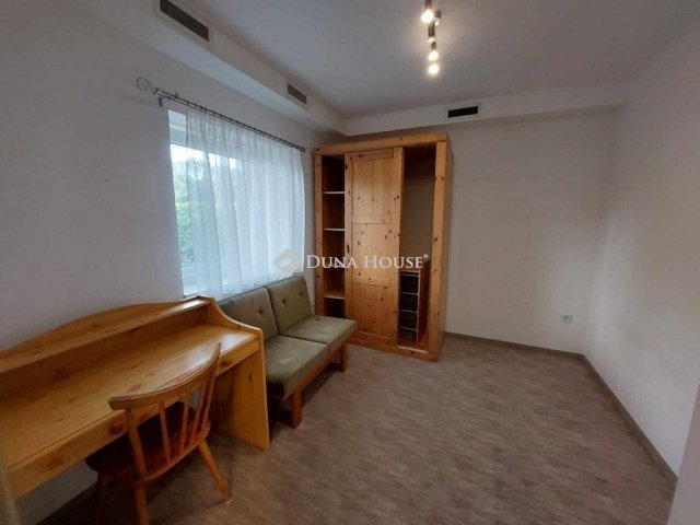 Eladó családi ház, Kerekegyházán 85 M Ft, 3 szobás