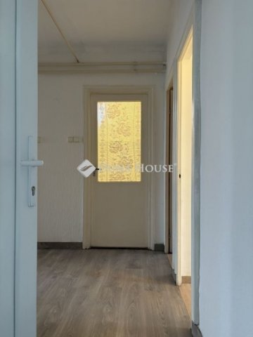 Eladó téglalakás, Gyálon 68.5 M Ft, 4 szobás