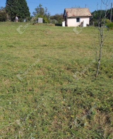 Eladó nyaraló, Galambokon 1.991 M Ft, 1 szobás