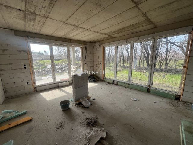 Eladó ikerház, Kakucson 105 M Ft, 4 szobás / költözzbe.hu