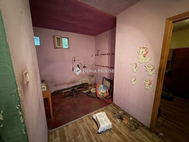 Eladó téglalakás, Budapesten, XXI. kerületben 34.9 M Ft