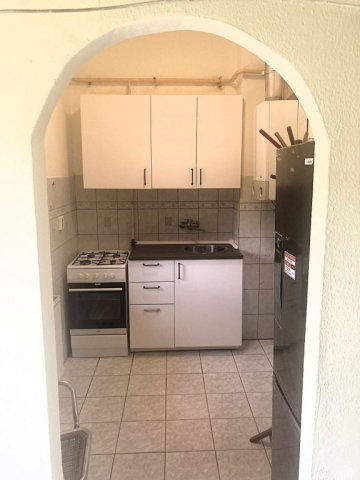 Kiadó téglalakás, albérlet, XV. kerületben, Pozsony utcában
