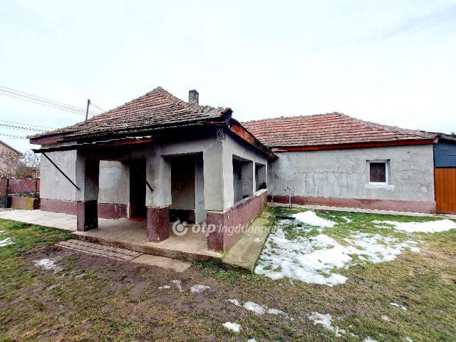 Eladó családi ház, Aszalón 15.5 M Ft, 2+1 szobás