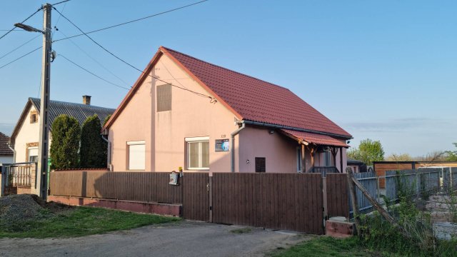 Eladó családi ház, Vásárosnaményben 37 M Ft, 2 szobás