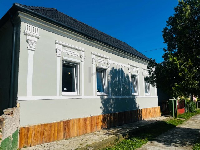 Eladó családi ház, Heresznyén 36 M Ft, 3 szobás