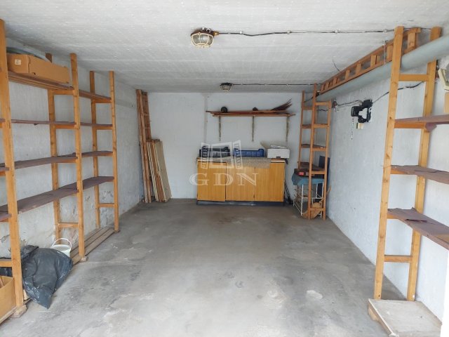 Eladó garázs, Tiszavasváriban 6.5 M Ft / költözzbe.hu