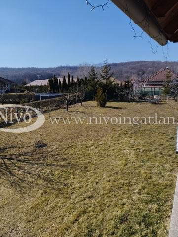 Eladó családi ház, Zircen 76 M Ft, 4 szobás