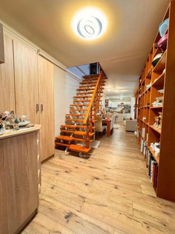 Eladó téglalakás, Celldömölkön 79.9 M Ft, 4 szobás