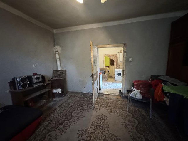 Eladó családi ház, Budapesten, XXI. kerületben 26 M Ft, 3 szobás