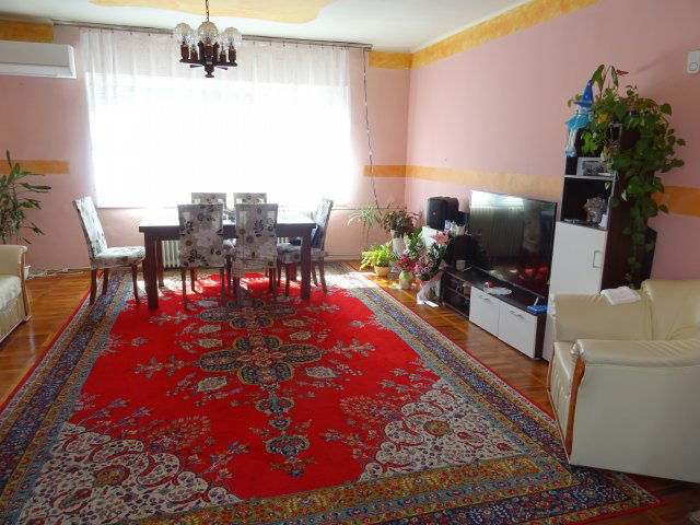 Eladó családi ház, Gencsapátiban 84.9 M Ft, 5 szobás