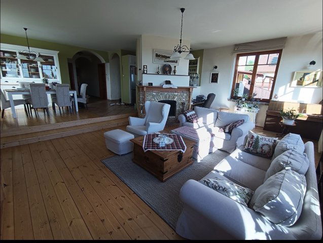 Eladó családi ház, Szadán, Szőlőhegyi utcában 174.9 M Ft