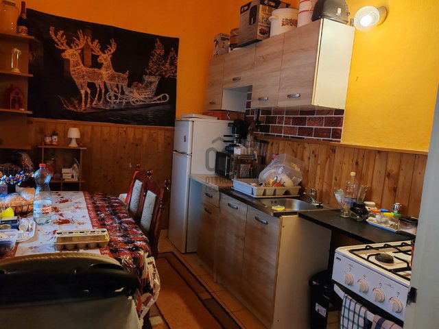 Eladó családi ház, Abonyban 43 M Ft, 2 szobás