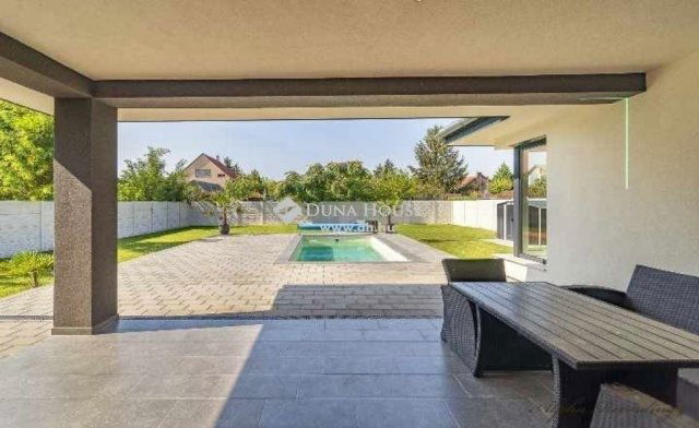 Eladó családi ház, Dunavarsányban 199 M Ft, 5 szobás