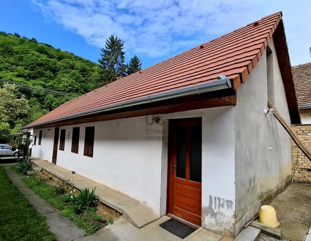 Eladó családi ház, Óbányán 42.49 M Ft, 2 szobás
