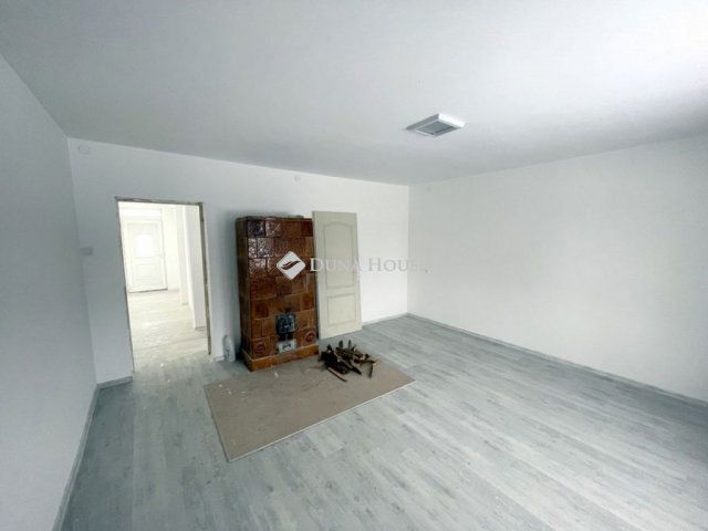 Eladó családi ház, Demecseren 22.9 M Ft, 2 szobás