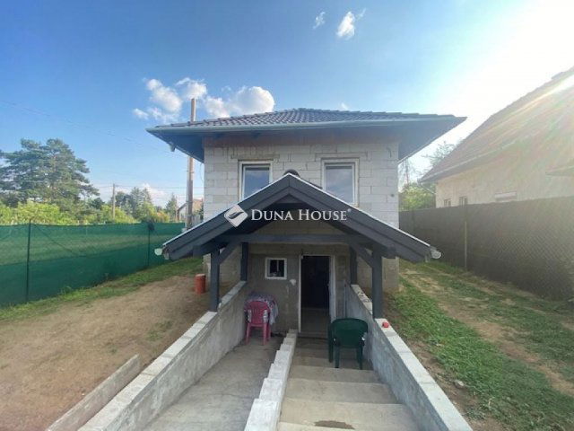 Eladó családi ház, Őrbottyánban 68 M Ft, 3 szobás