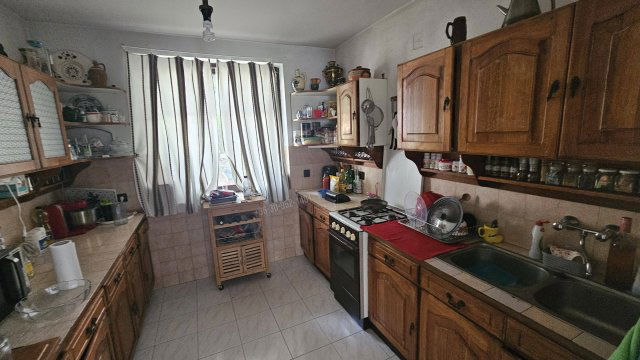 Eladó sorház, Budakeszin 142 M Ft, 5 szobás