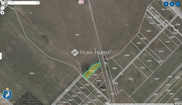 Eladó telek, Szigetszentmiklóson 3.9 M Ft / költözzbe.hu