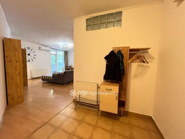 Eladó téglalakás, Budapesten, VIII. kerületben 76.5 M Ft