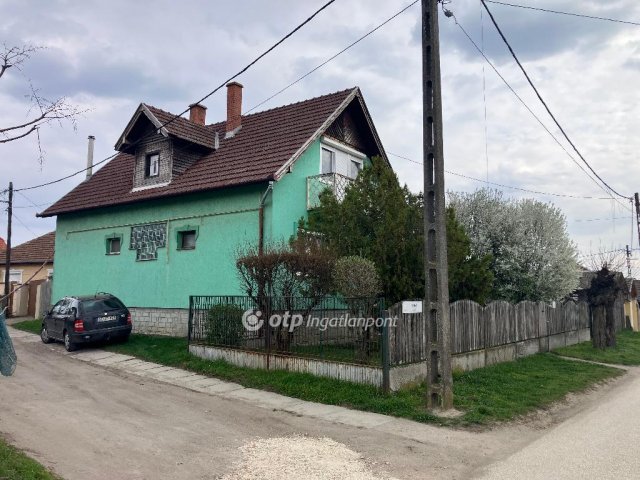 Eladó családi ház, Cibakházán 35 M Ft, 3 szobás