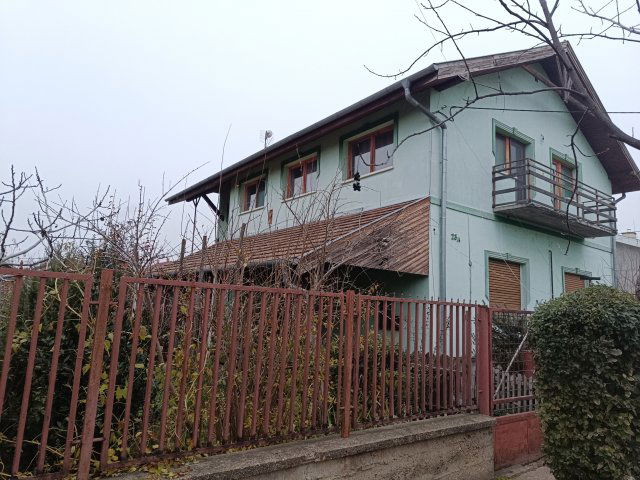 Eladó családi ház, Dunaharasztin 46.5 M Ft, 4 szobás