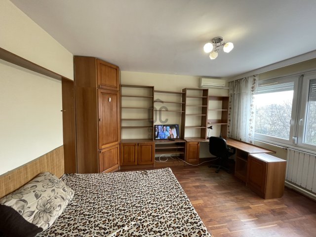 Kiadó téglalakás, albérlet, Debrecenben, Poroszlay úton