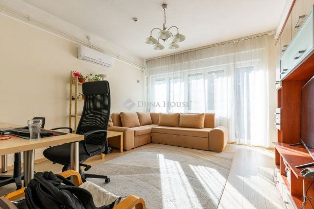 Eladó családi ház, Budapesten, XV. kerületben 134.99 M Ft