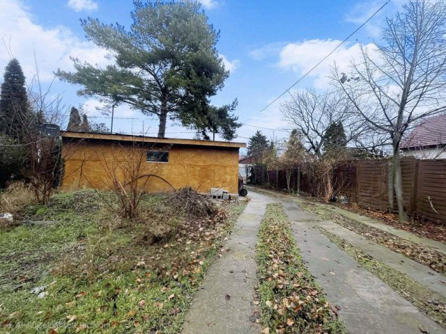 Eladó telek, Szigethalmon 25 M Ft, 1 szobás / költözzbe.hu