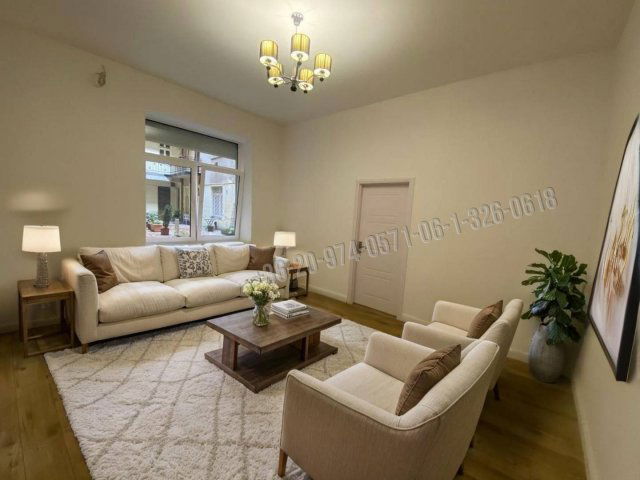 Eladó téglalakás, Budapesten, I. kerületben, Batthyány utcában