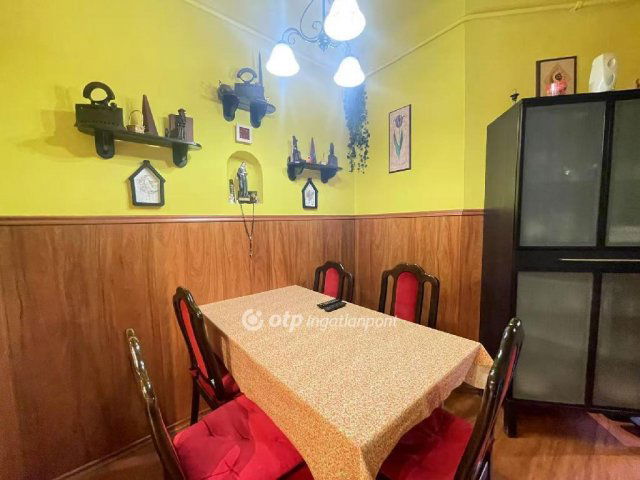 Eladó téglalakás, Budapesten, VIII. kerületben 99 M Ft, 3 szobás