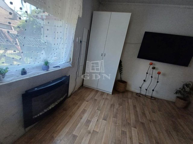 Eladó téglalakás, Budapesten, XIX. kerületben 31 M Ft, 1 szobás
