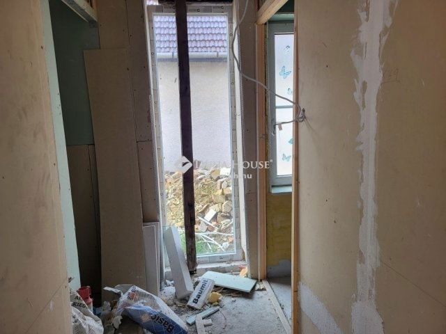 Eladó családi ház, Budapesten, XVII. kerületben 47.5 M Ft