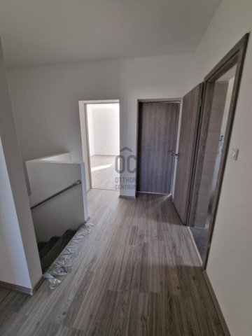 Eladó ikerház, Budapesten, XVIII. kerületben 135 M Ft, 5 szobás