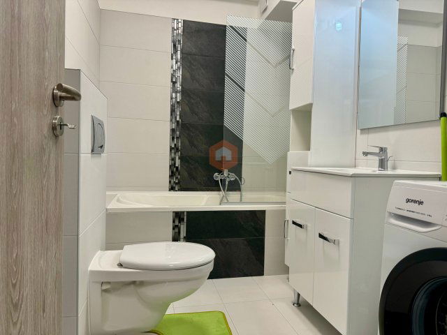 Kiadó téglalakás, albérlet, Pécsett 230 E Ft / hó, 2 szobás
