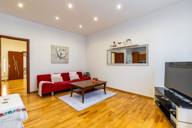 Eladó családi ház, Budapesten, XV. kerületben 185 M Ft, 4 szobás