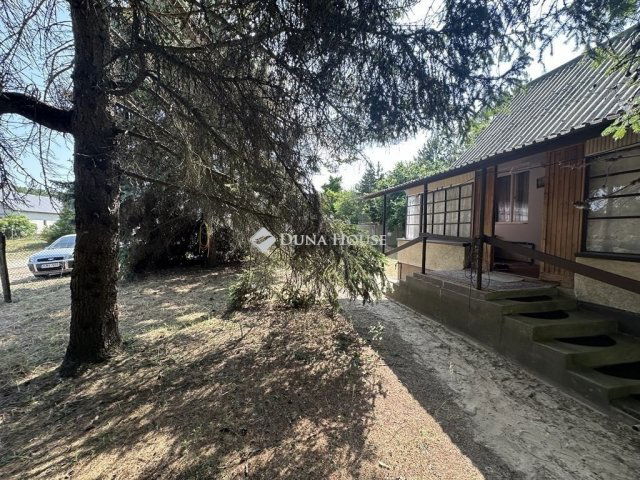 Eladó családi ház, Hernádon 26.9 M Ft, 1 szobás