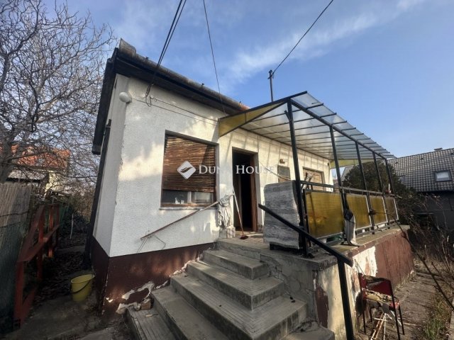 Eladó családi ház, Érden 53 M Ft, 1 szobás